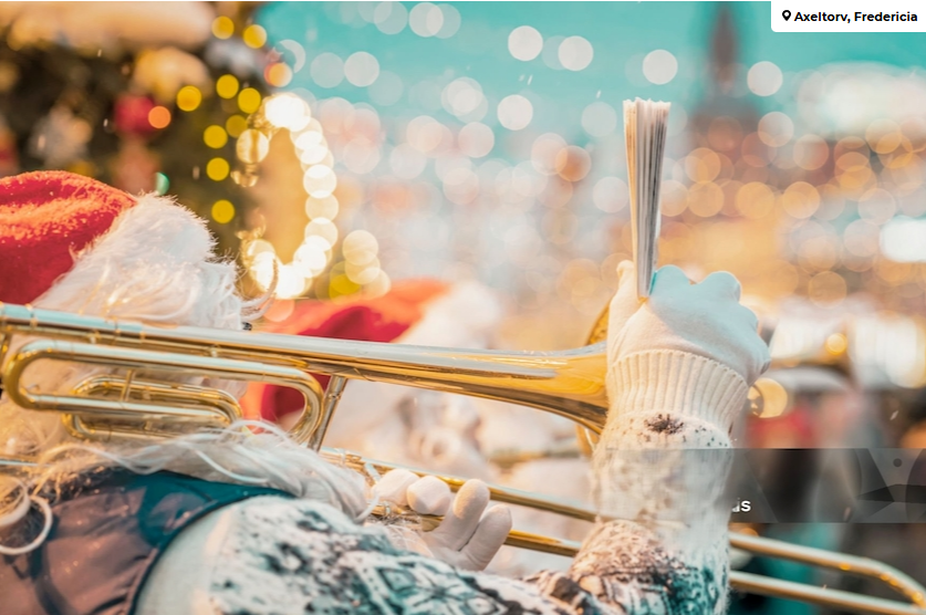 Billede af trompetist i nissetøj